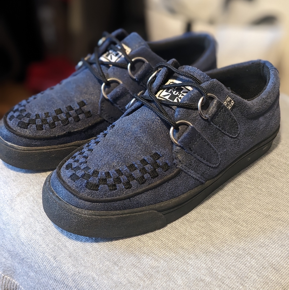 T.U.K blue leather shoes, US Womens size 5 (unisex)
